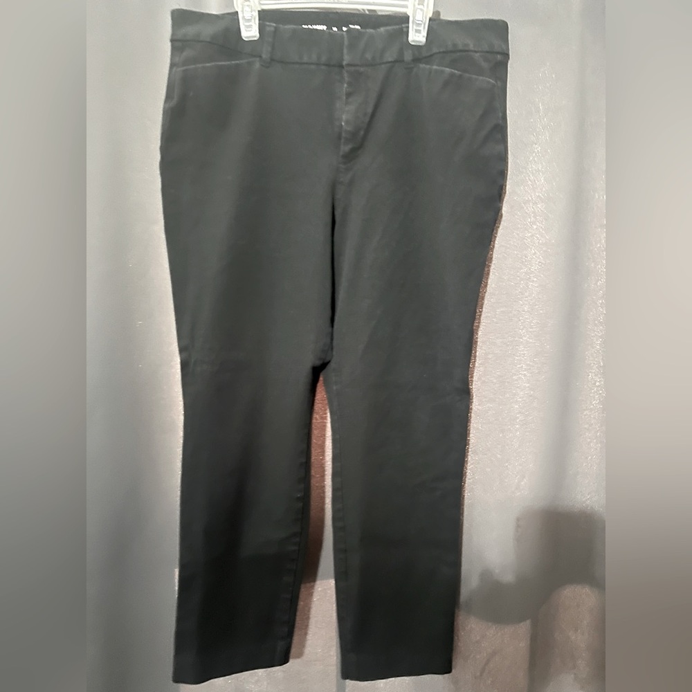 Old Navy Pixie Skinny High Rise 14